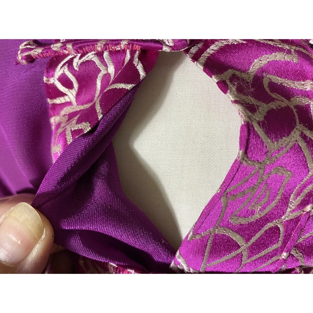 The Unbranded Brand elegant purple